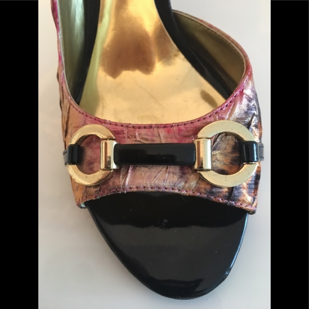 CARLOS SANTANA   BRAND NEW SIZE 9,5